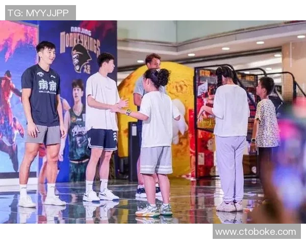 南京篮球队勇闯杯赛舞台的辉煌历程与背后故事揭秘